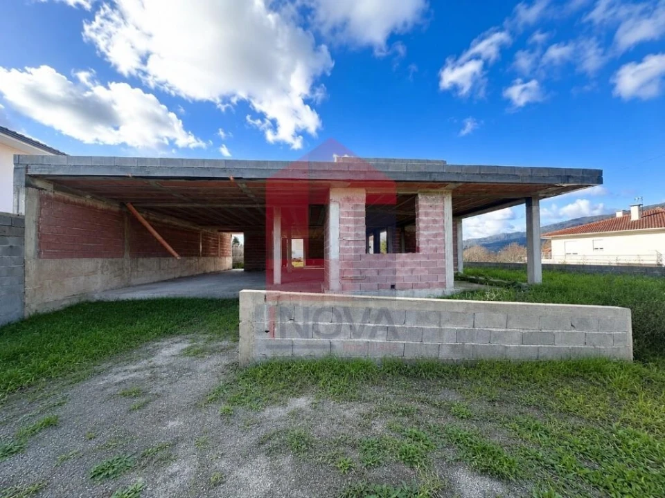 Moradia T3 para Venda em Gandra Foto 12