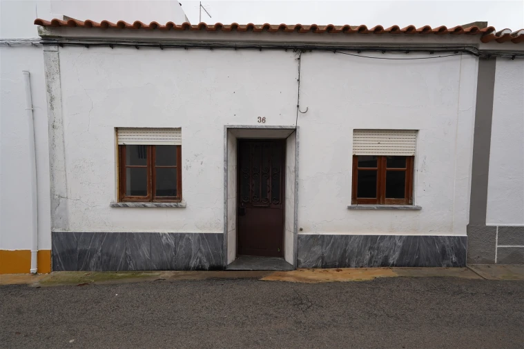 Moradia T3 para Venda em Ferreira do Alentejo e Canhestros