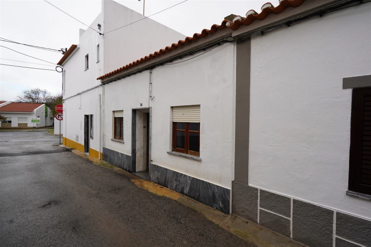 Moradia T3 para Venda em Ferreira do Alentejo e Canhestros Foto 2