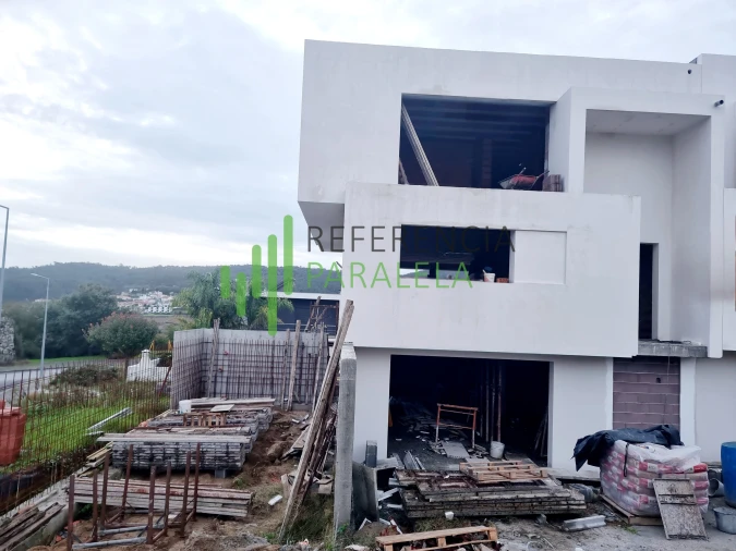 Moradia T3 para Venda em Silveiros e Rio Covo (Santa Eulália) Foto 8