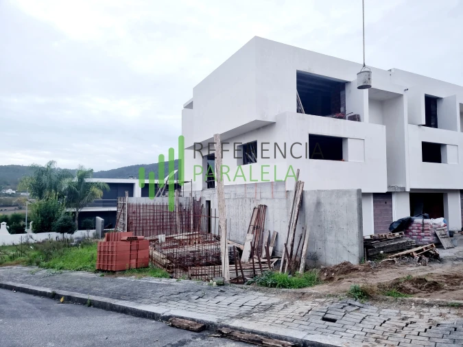 Moradia T3 para Venda em Silveiros e Rio Covo (Santa Eulália) Foto 7