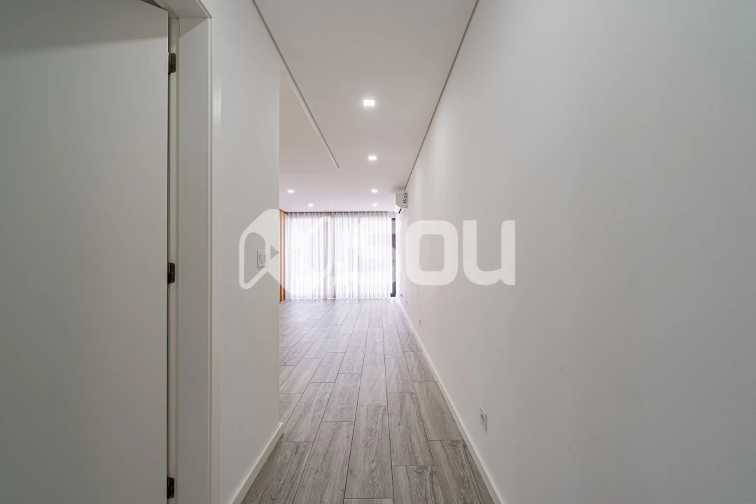 Apartamento T1 para Venda em Marco Foto 20
