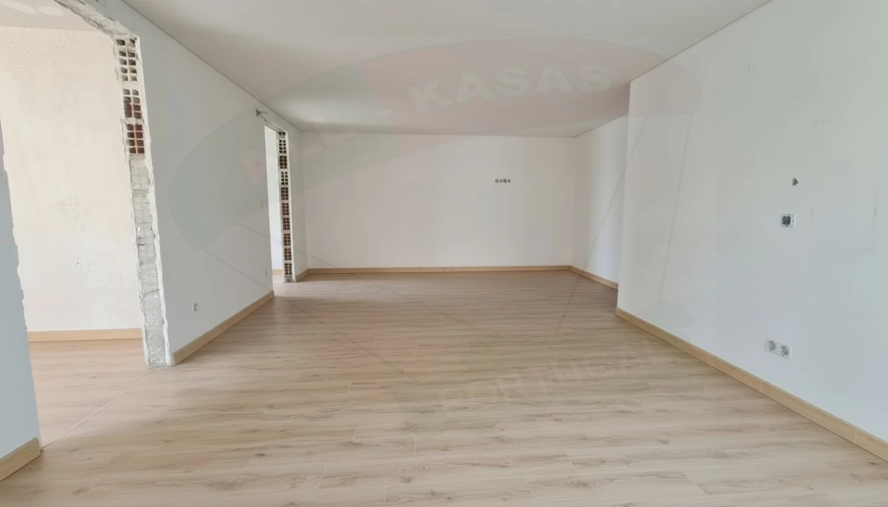 Moradia T3 para Venda em São Domingos de Rana Foto 33