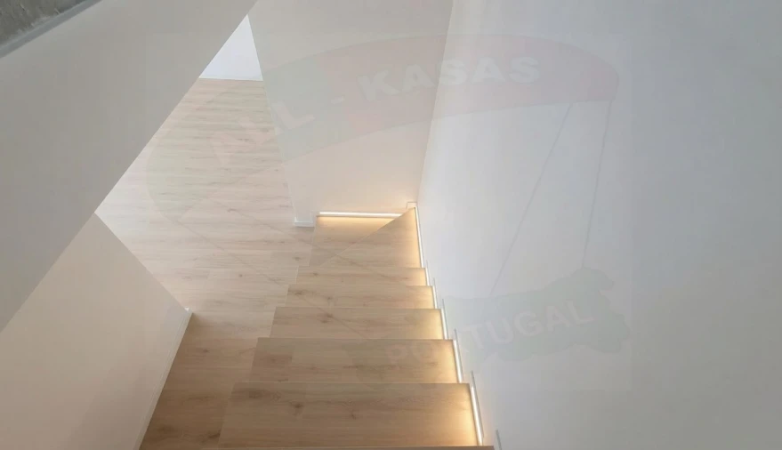 Moradia T3 para Venda em São Domingos de Rana Foto 26