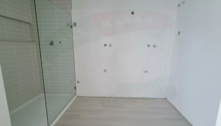 Moradia T3 para Venda em São Domingos de Rana Foto 34