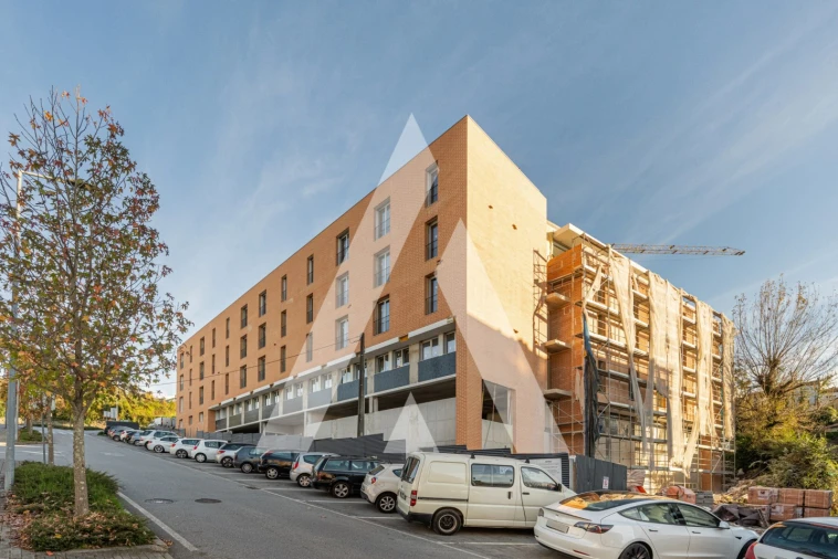 Apartamento T1 para Venda em Azurem Foto 21