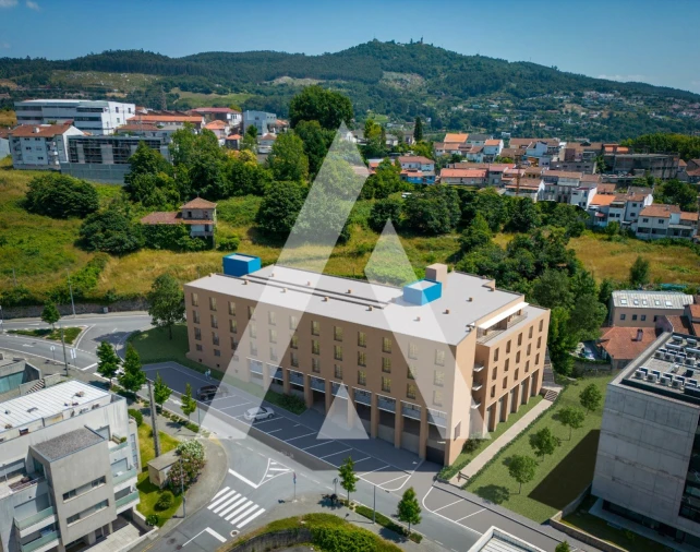 Apartamento T1 para Venda em Azurem Foto 3