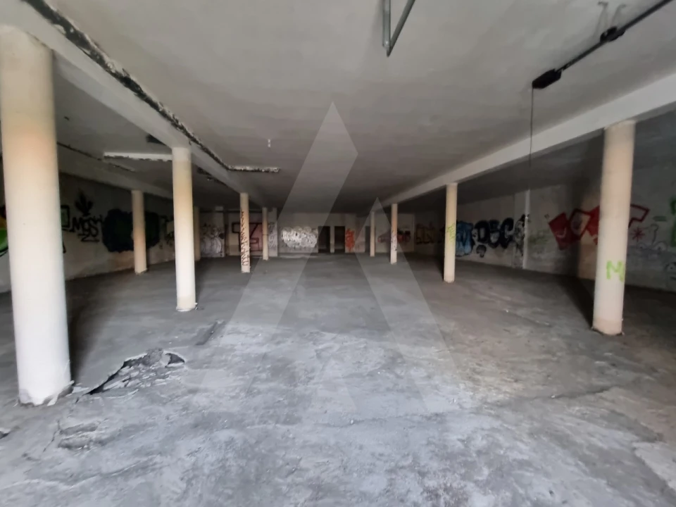 Loja para Venda em Esgueira Foto 30