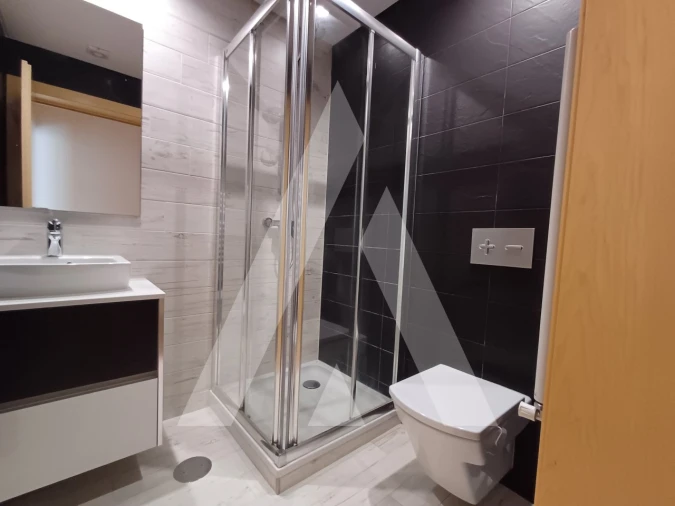 Apartamento T2 para Arrendamento em Aradas Foto 12