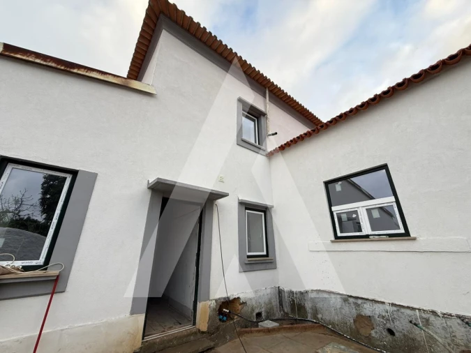 Moradia T4 para Venda em Oliveira do Bairro Foto 6