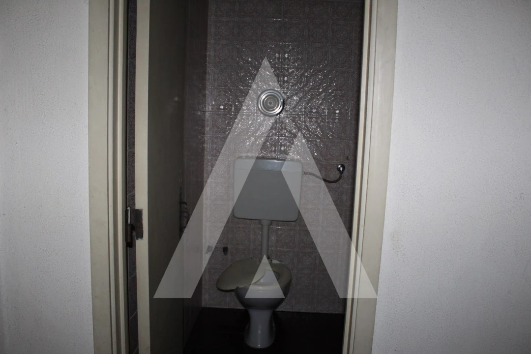 Loja para Venda em Sé Nova, Santa Cruz, Almedina e São Bartolomeu Foto 22