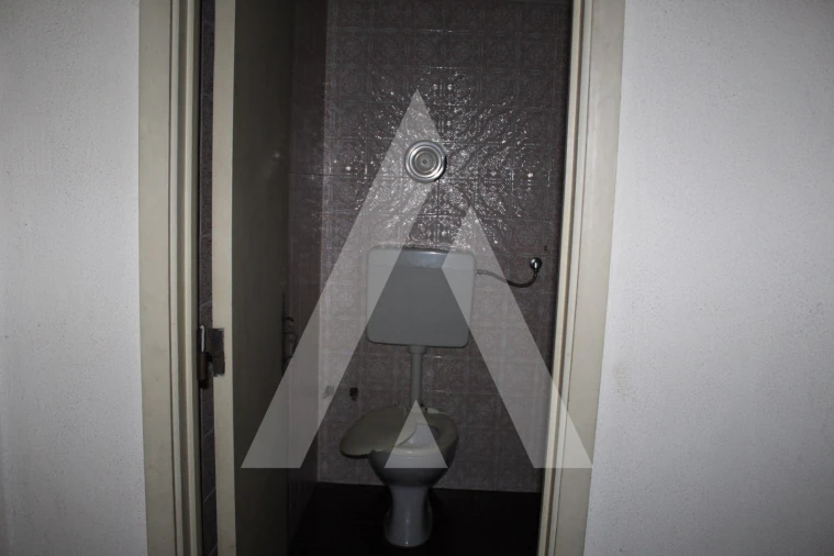 Loja para Venda em Sé Nova, Santa Cruz, Almedina e São Bartolomeu Foto 22