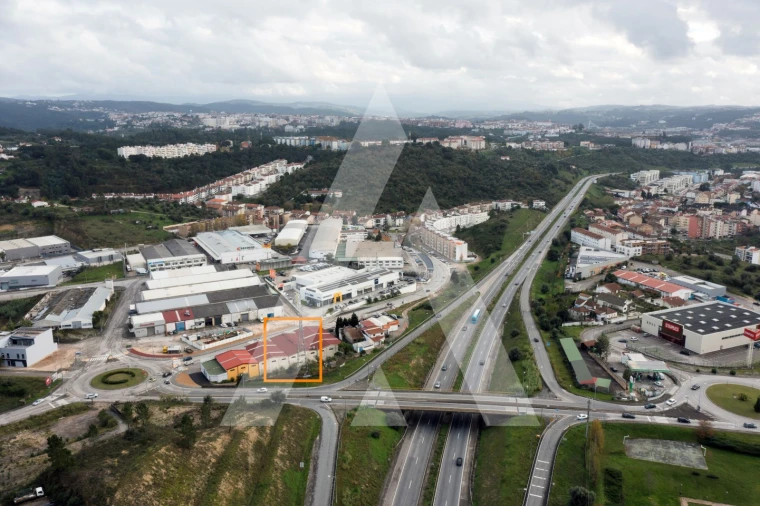 Negócio para Cedência de Quotas em Eiras e São Paulo de Frades Foto 23