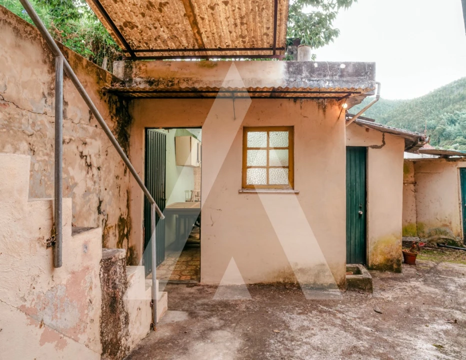 Moradia T3 para Venda em Ceira Foto 3