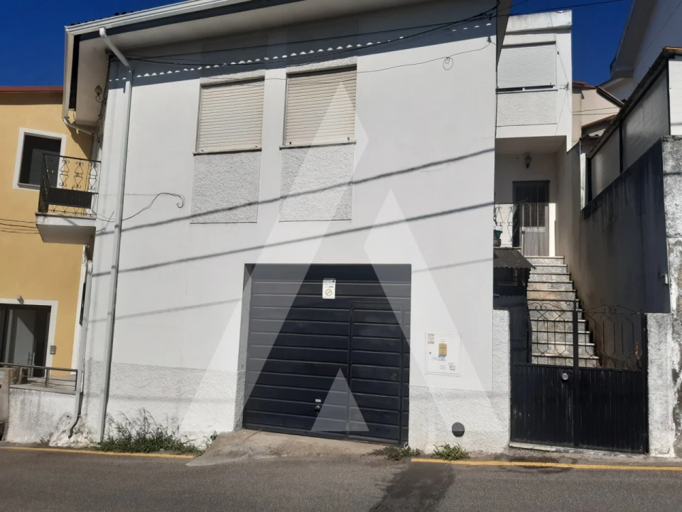 Moradia T2 para Venda em Abraveses Foto 17