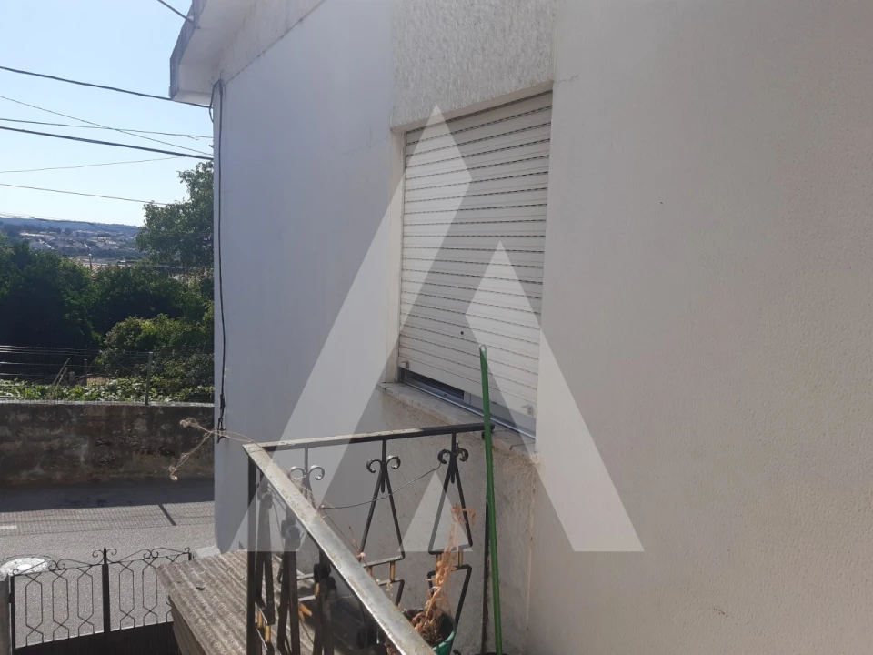 Moradia T2 para Venda em Abraveses Foto 18