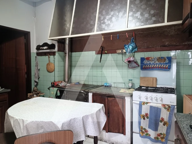 Moradia T2 para Venda em Abraveses Foto 8