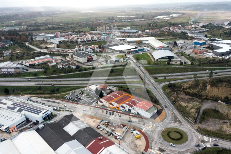 Negócio para Arrendamento em Eiras e São Paulo de Frades Foto 19
