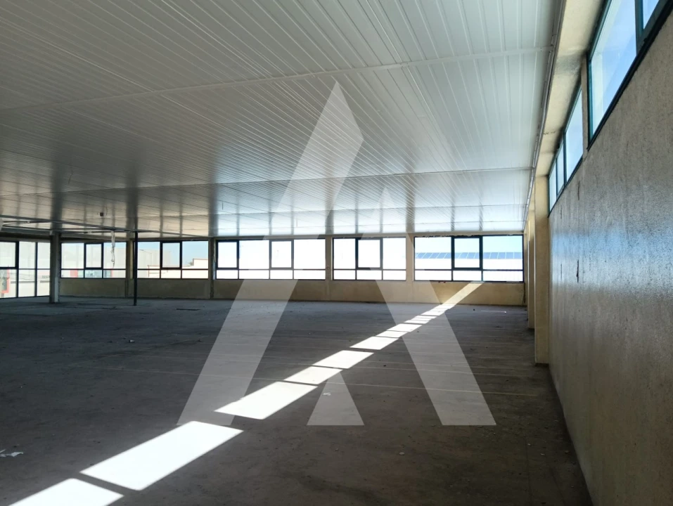 Armazém para Arrendamento em Gafanha da Encarnação Foto 12