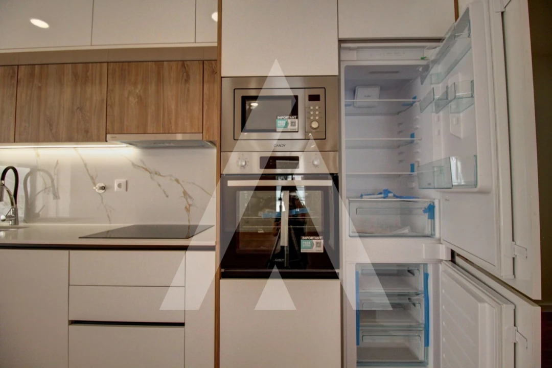 Apartamento T2 para Venda em Poiares (Santo Andre) Foto 3