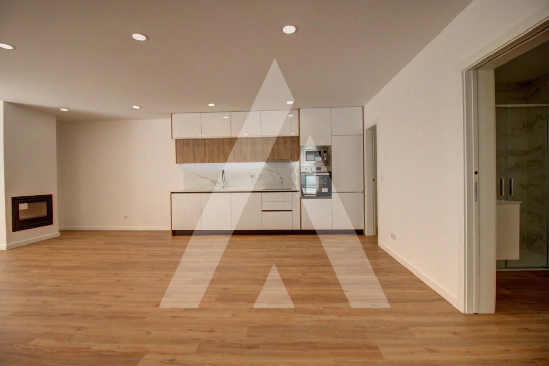 Apartamento T2 para Venda em Poiares (Santo Andre) Foto 7