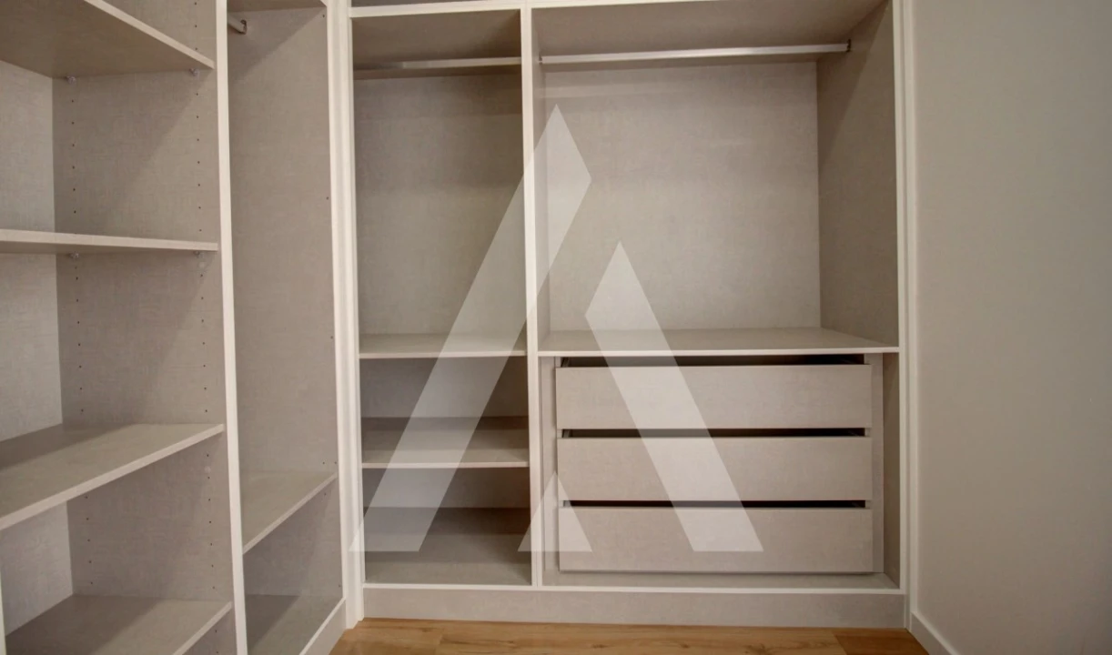 Apartamento T2 para Venda em Poiares (Santo Andre) Foto 22