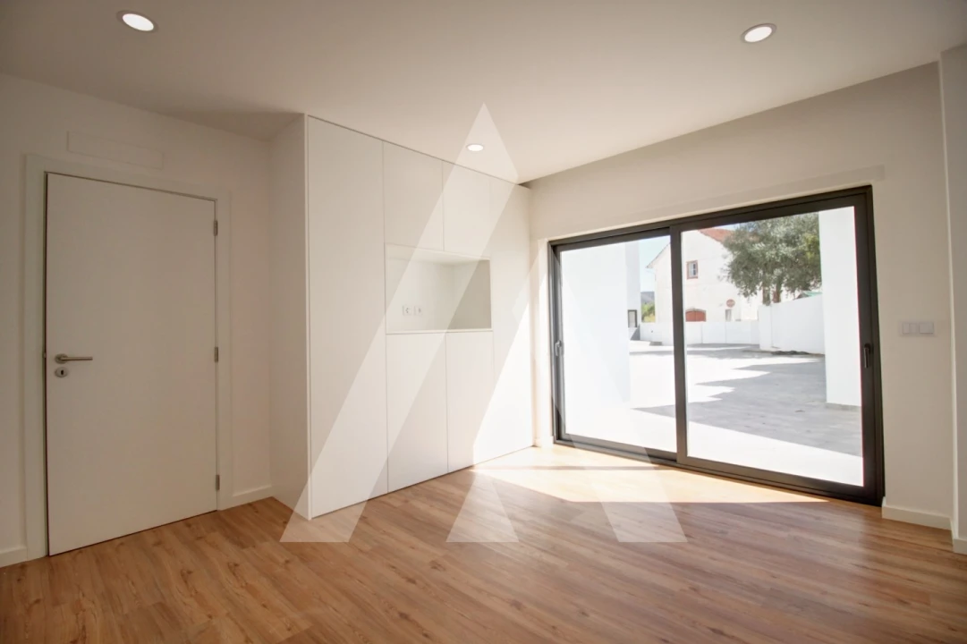 Apartamento T2 para Venda em Poiares (Santo Andre) Foto 27