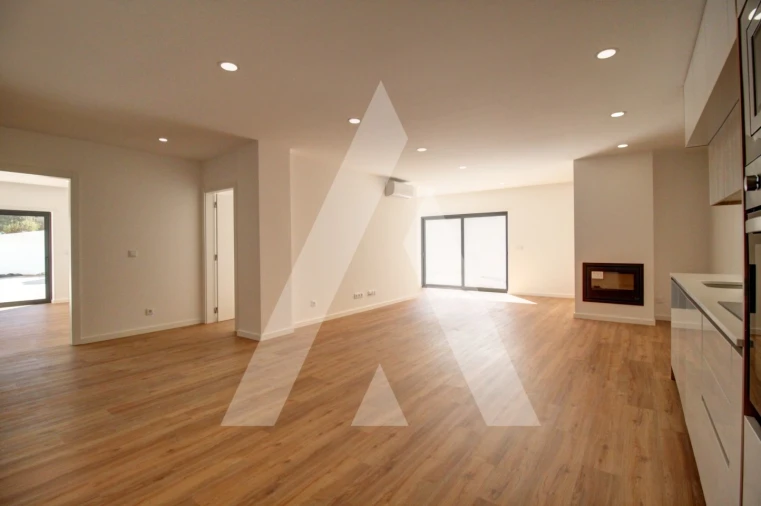 Apartamento T2 para Venda em Poiares (Santo Andre) Foto 9