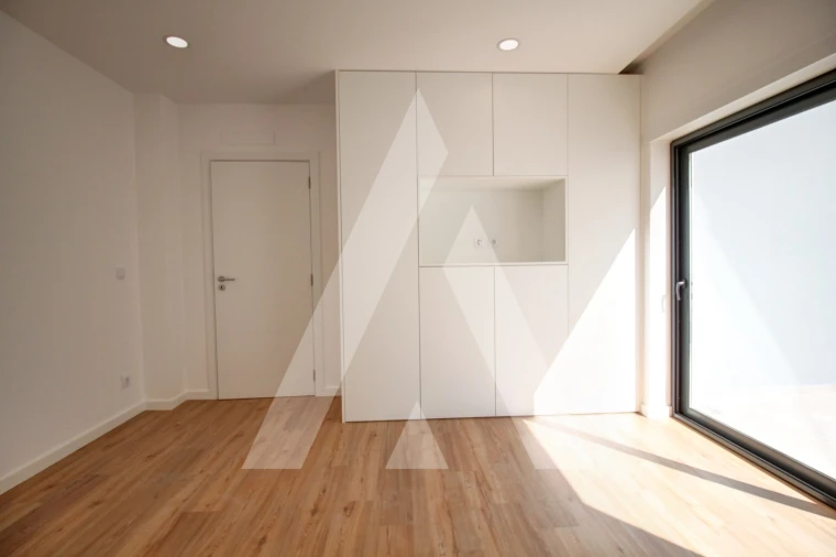 Apartamento T2 para Venda em Poiares (Santo Andre) Foto 28