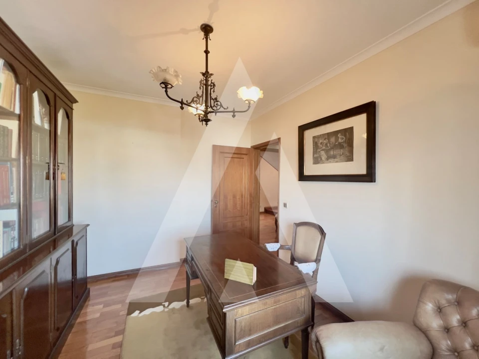 Apartamento T4 para Venda em São João da Madeira Foto 18