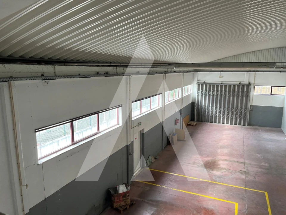 Armazém para Arrendamento em Gafanha da Encarnação Foto 7