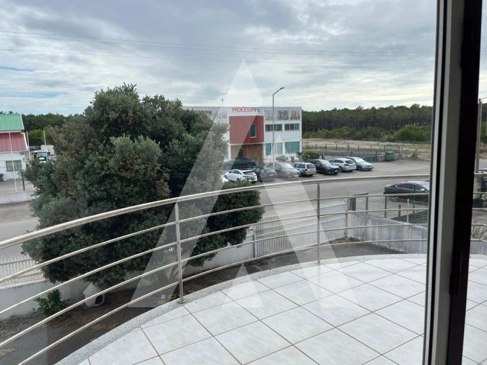 Armazém para Arrendamento em Gafanha da Encarnação Foto 14