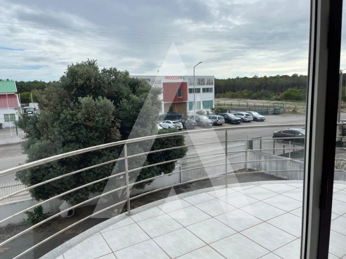 Armazém para Arrendamento em Gafanha da Encarnação Foto 14