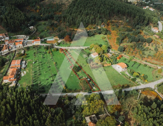 Terreno para Venda em Castanheira de Pêra e Coentral Foto 6