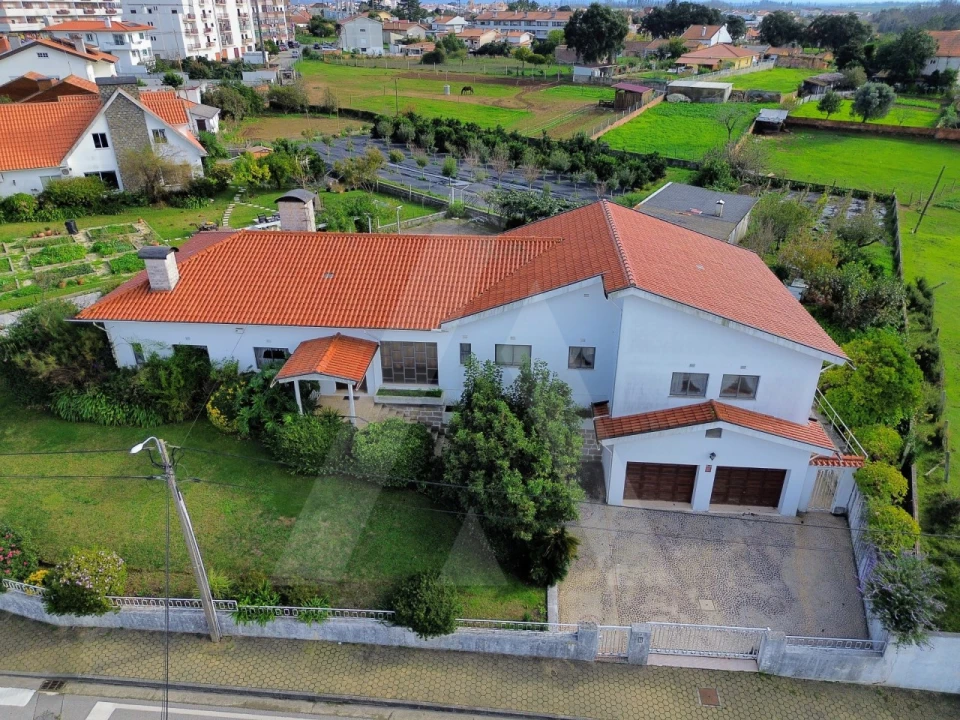 Moradia T3 para Venda em Albergaria-A-Velha e Valmaior Foto 1