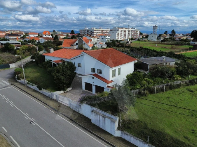 Moradia T3 para Venda em Albergaria-A-Velha e Valmaior Foto 2