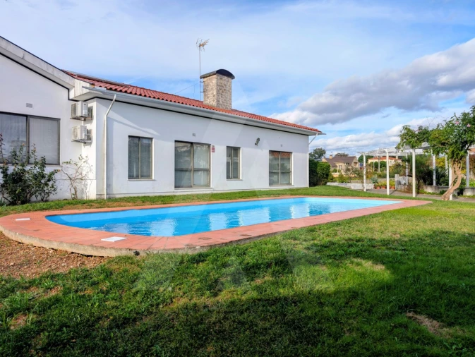 Moradia T3 para Venda em Albergaria-A-Velha e Valmaior Foto 35