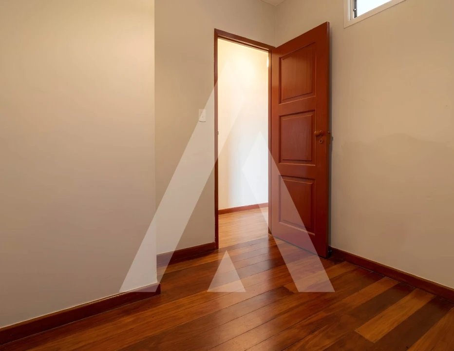 Prédio para Venda em Sé Nova, Santa Cruz, Almedina e São Bartolomeu Foto 10