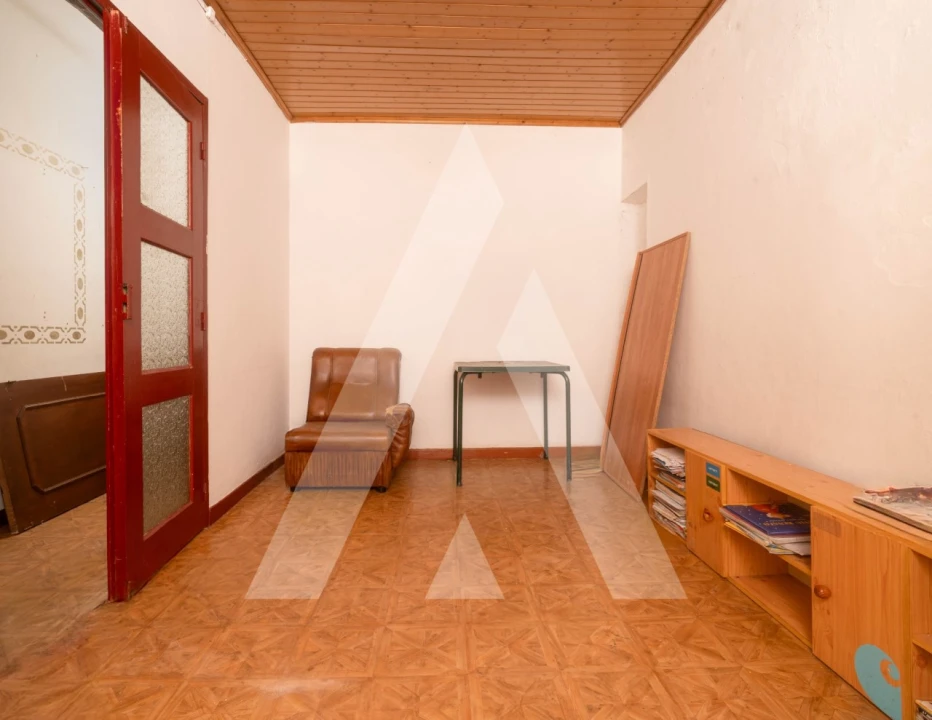 Prédio para Venda em Sé Nova, Santa Cruz, Almedina e São Bartolomeu Foto 13