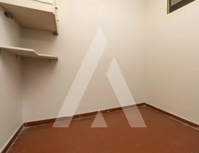 Prédio para Venda em Sé Nova, Santa Cruz, Almedina e São Bartolomeu Foto 17