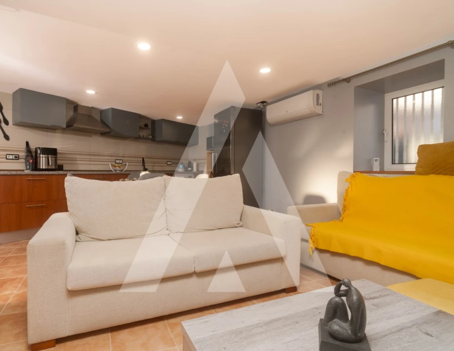 Moradia T2 para Venda em Poiares (Santo Andre) Foto 4