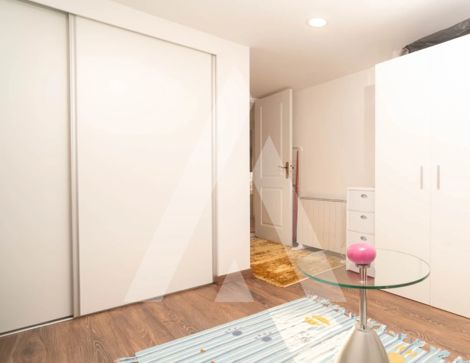 Moradia T2 para Venda em Poiares (Santo Andre) Foto 11