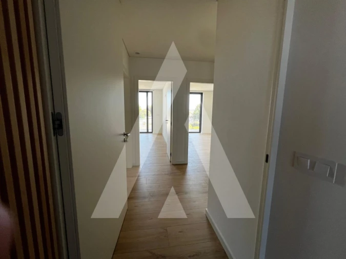 Apartamento T2 para Venda em Esgueira Foto 1