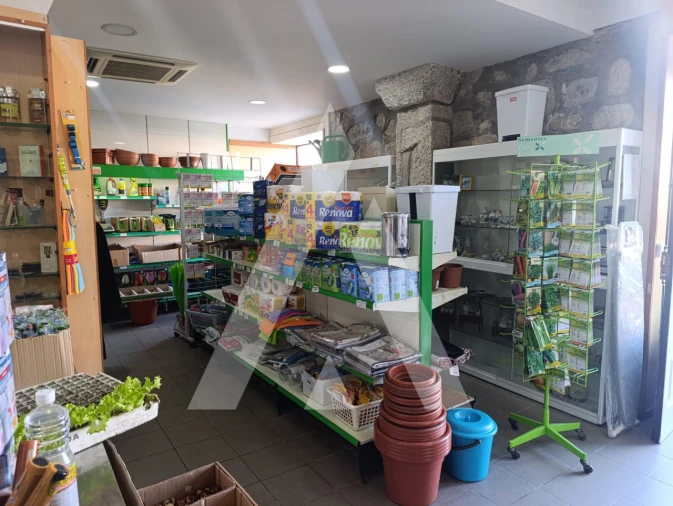 Negócio para Cedência de Quotas em Santa Maria Maior e Monserrate e Meadela Foto 2