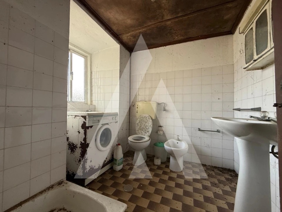 Moradia T2 para Venda em São Mamede Foto 9