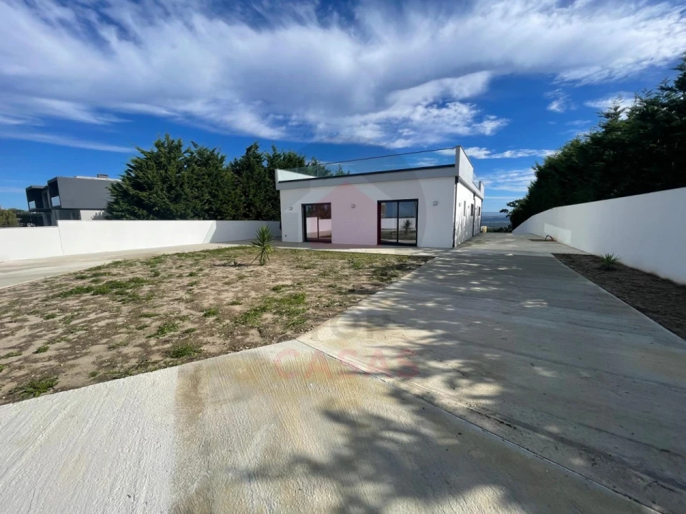 Moradia T3 para Venda em Caldas da Rainha - Santo Onofre e Serra do Bouro Foto 2