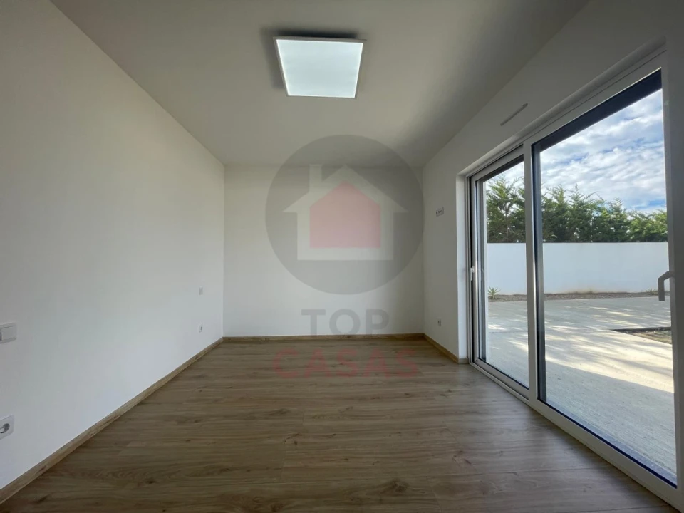 Moradia T3 para Venda em Caldas da Rainha - Santo Onofre e Serra do Bouro Foto 27