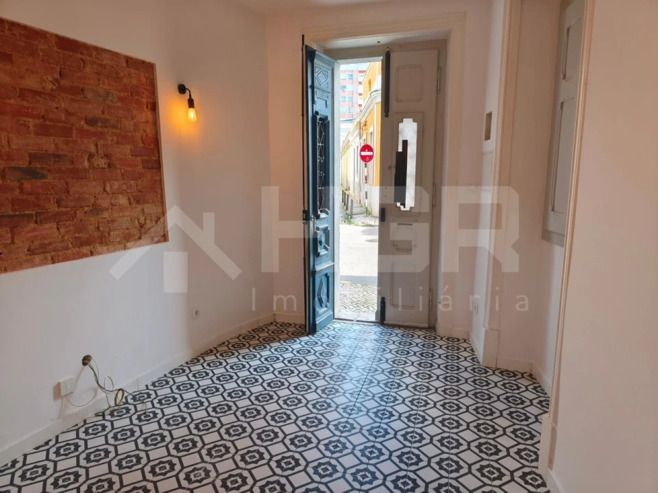 Apartamento T1 para Arrendamento em Barreiro e Lavradio Foto 15