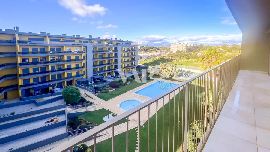 Apartamento T2 para Venda em Quarteira Foto 12