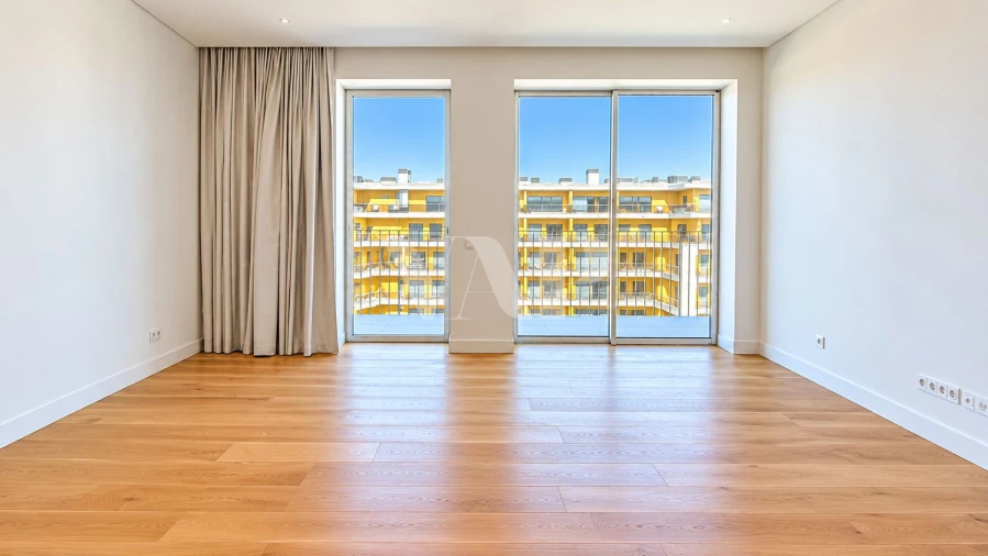 Apartamento T2 para Venda em Quarteira Foto 2